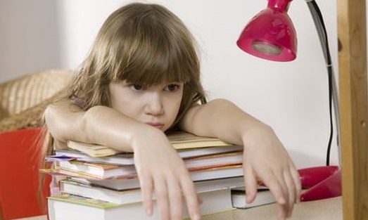 Cô giáo chỉ ra nguyên nhân, cách khắc phục tình trạng trẻ lười nhác khiến bố mẹ "tâm phục khẩu phục"